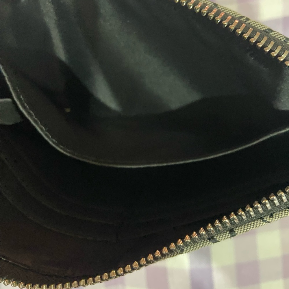Wristlet - Picture 2 of 4